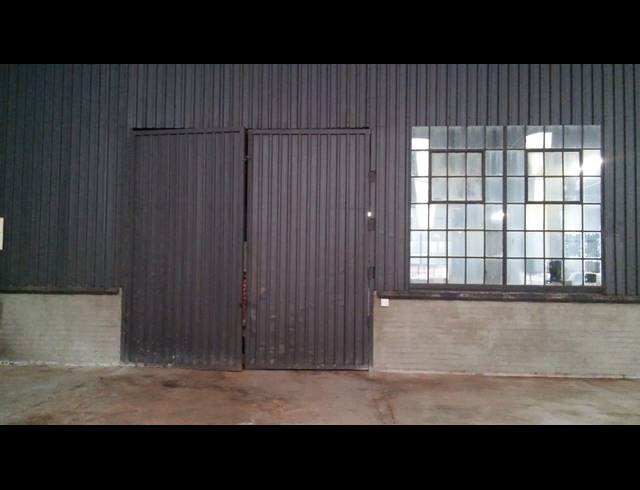 1,320M² WAREHOUSE FOR SALE IN RANDFONTEIN CENTRAL